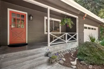 Country-style Pacific Northwest rambler with basement on 1.1 Acres -- And who doesn't love a welcoming covered porch?