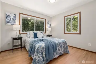 Primary suite on the main floor!
