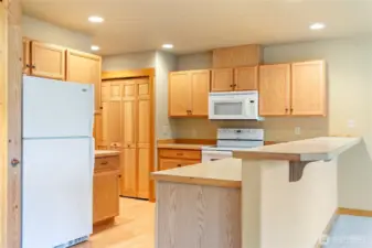 Counter Eating Space