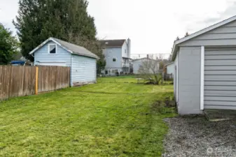 Large, fully fenced backyard