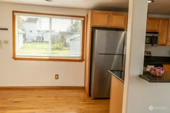 Dining area off kitchen