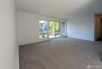 New wall-to-wall carpets throughout