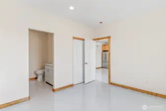 Primary Bed/Bath