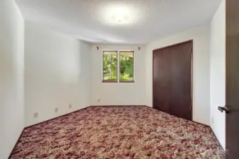 6-sided bedroom #4 also known as the Hexagon.