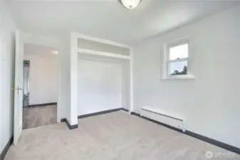 SW bedroom