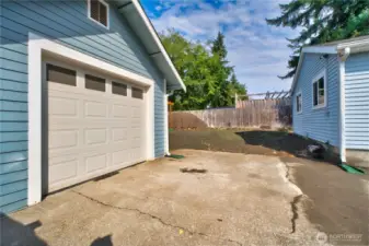 Garage - West end