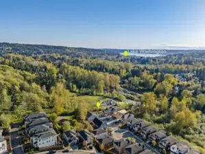 Convenient, quiet location with easy access to Eastside and Seattle.