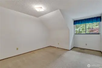 Upper Bedroom #2