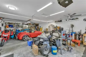 Room for 2 cars and more