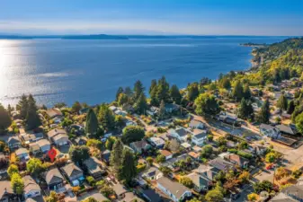 There is a reason this neighborhood is called Seaview - amazing views from all around the neighborhood.