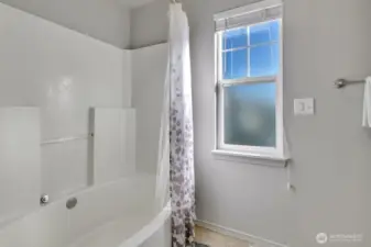 Tub in Primary