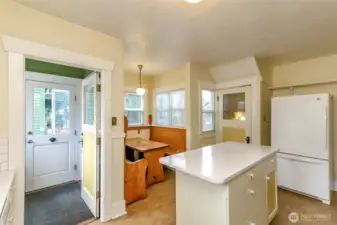 Eat in Kitchen wuth mudroom from backyard