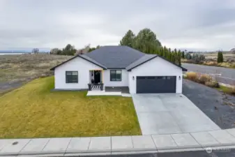 6339 NE Road 4, Moses Lake, WA 98837