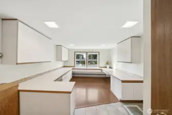 Amazing spot for an office/homeschooling or ??