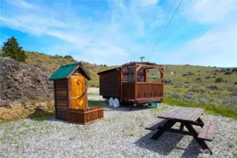 Includes Get-Away Cabin with separate drive way