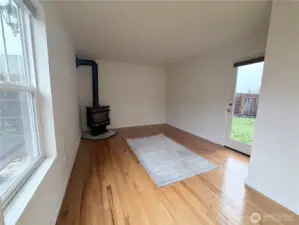 Bonus room. Could be a great game room, reading room. It's got so much potential!