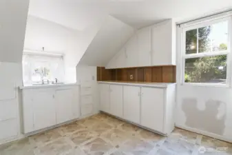 Second story area that was previously the apartment kitchen. Just needs appliances.