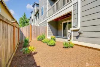 Perfect sized yard thats fully fenced.