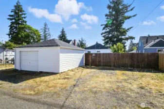 View of the garage from the alleyway