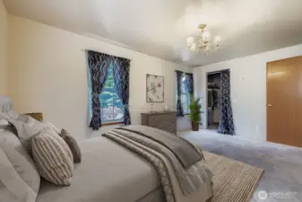 QUIET SECOND BEDROOM ON MAIN FLOOR IS ATTRACTIVE AND NEXT TO 2ND FULL BATHROOM.