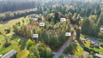 4.55 ACRES (198,198 SF) WITH ENDLESS POSSIBILITIES.