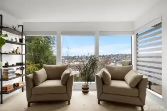 A sunny nook wrapped in windows—your new favorite spot for slow mornings and sunset skies.