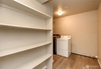 Oversize Large Pantry /Utility Room