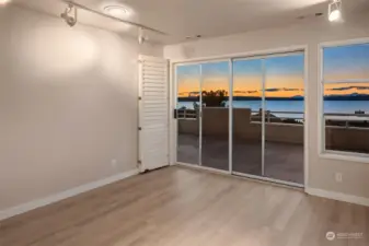 guest bedroom with private bath