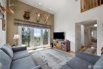 Living Rm