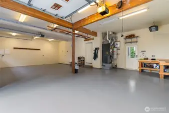 3 car garage in main house