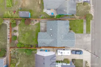 Ariel view of the home and yard. Wonderful SW neighborhood