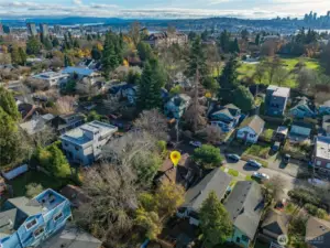 Meridian Playground and the Good Shepherd Center are a block away. Wallingford restaurants, shops, etc. are a few blocks past that.