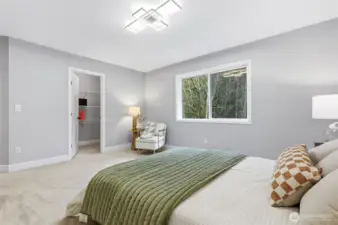 Good sized additional rooms.