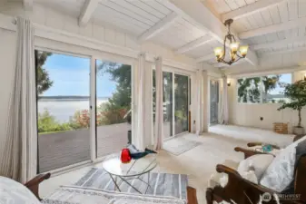 Spacious room off the deck with views of bay and mt rainier. Seals, whales, etc.