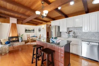 Kitchen with island