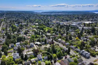 Very close to Northgate shopping and transit. 7 minute drive.