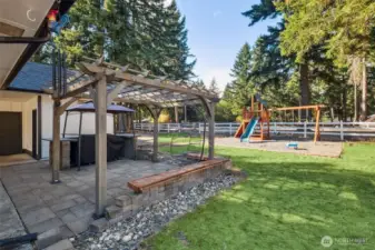 Pergola area great for barbecuing! PLUS full-size play yard stays!