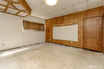 Great space for game room.