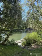 Community Park river access