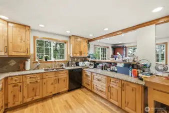 Nice Large Kitchen.