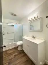 Unit E Bathroom