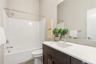 Full bathroom lower floor
