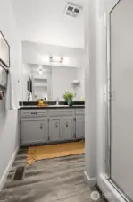 Convenient shower in primary bath