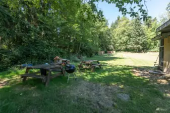 picnic tables to relax while you plan your new life