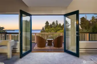 French doors leading to the back trex deck