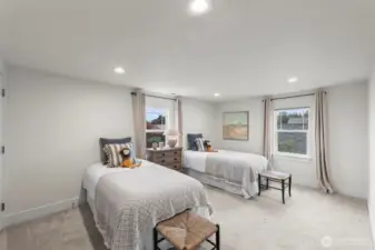 Upper 2 - Spacious bedroom 2