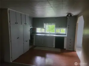 Mobile Home Kitchen
