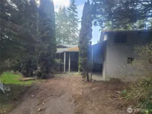 Main house side entry