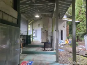 Covered walkway main residence