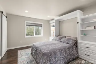 MIL Bedroom